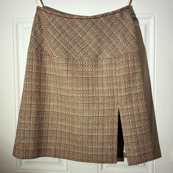 Liz Claiborne Two Piece Vintage Skirt Suit, Size 8 - Picture 4 of 16